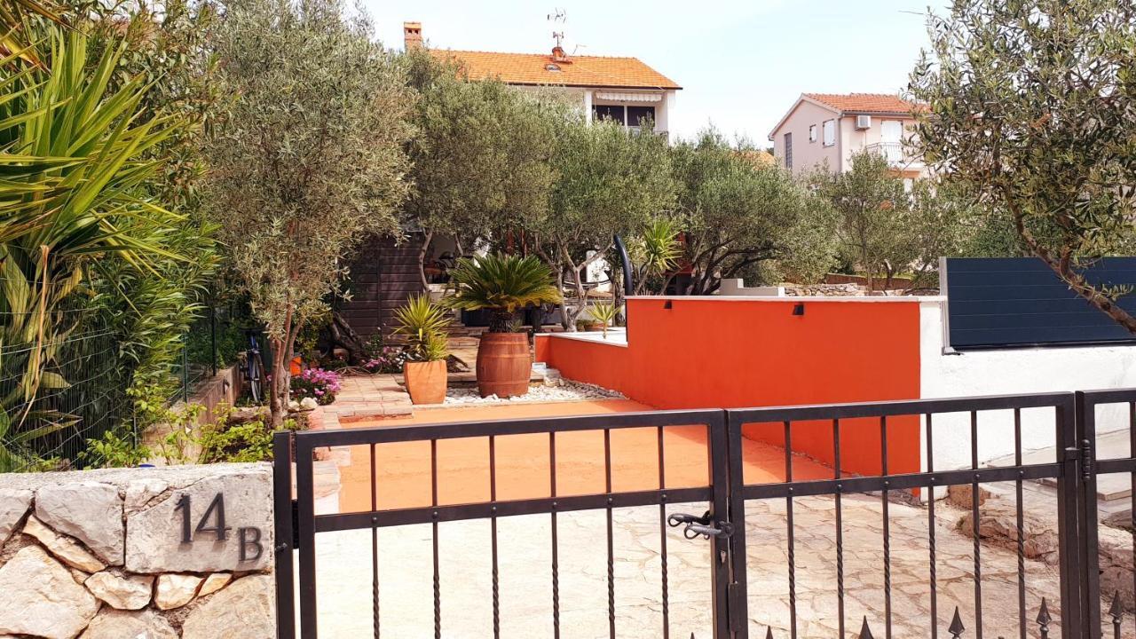 House Oliva With Private Pool And Large Garden Villa Stari Grad  Dış mekan fotoğraf